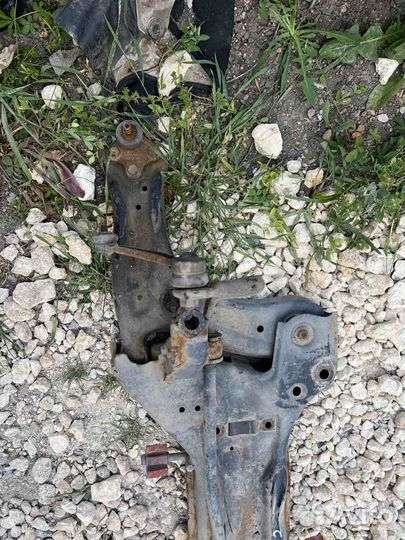 Балка подвески передняя skoda fabia 2