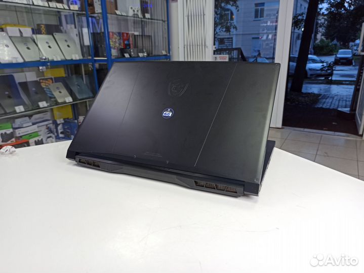 MSI Katana 17 B12V i5/16gb/512Gb RTX 4060