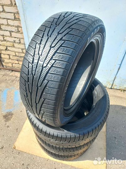 Nokian Tyres Hakkapeliitta R 235/55 R17
