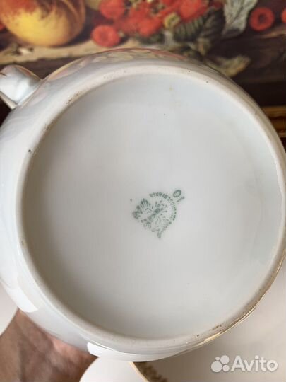 Чайник, блюдо, чашка с блюдцем MZ