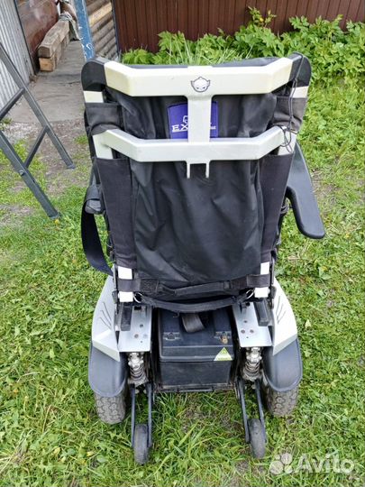Коляска инвалидная с электроприводом