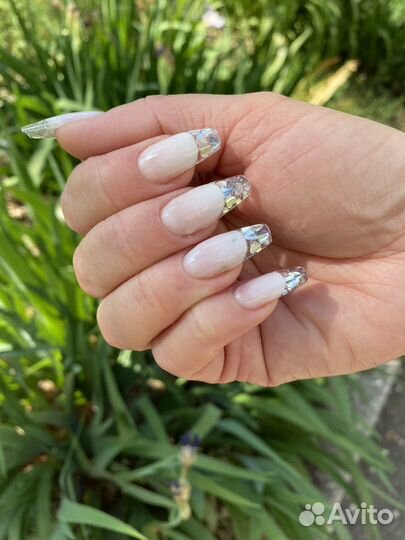 Маникюр, педикюр