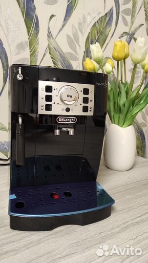 Новая Кофемашина DeLonghi Ecam 22.110.B, Румыния