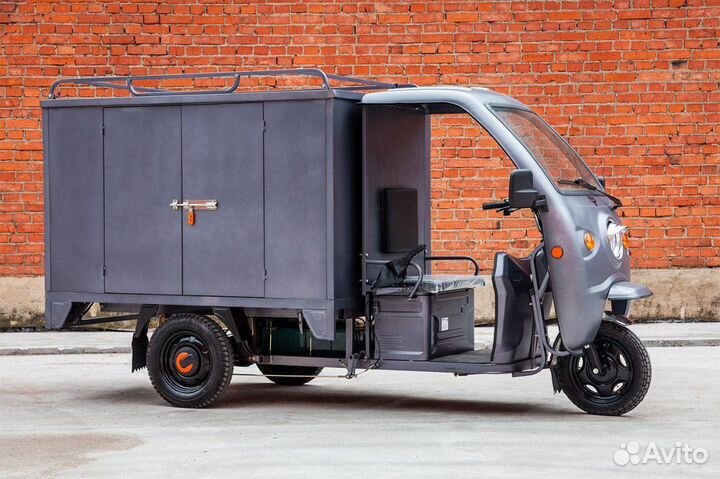 Грузовой электротрицикл Rutrike карго 1800