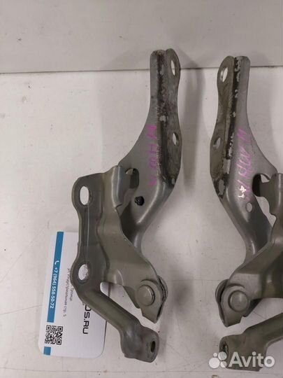 Петля капота левая Toyota Prius NHW11 53420-47010