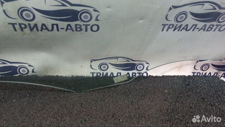 Стекло двери Sorento