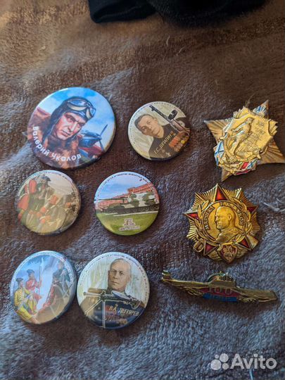 Значки военной тематики