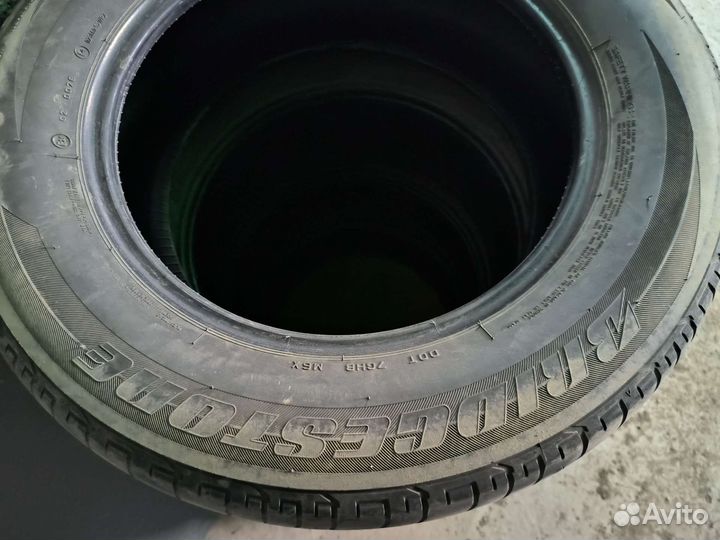 Bridgestone Dueler H/P Sport 215/65 R16 98H