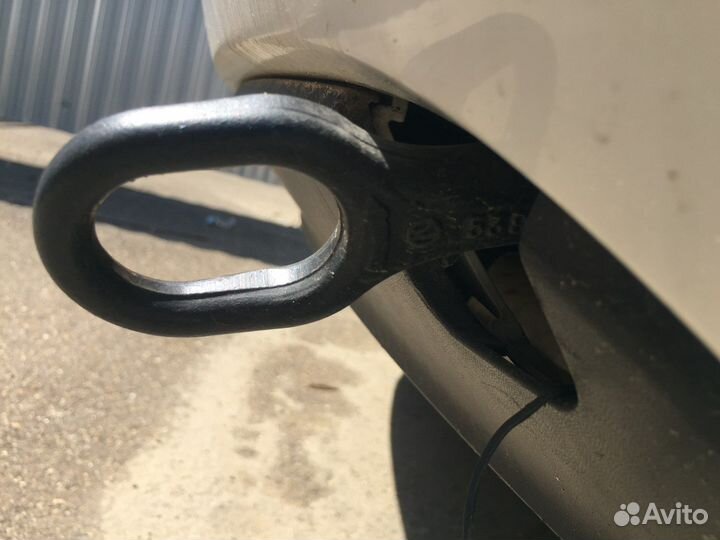 Крюк буксировочный Фольксваген Гольф 6