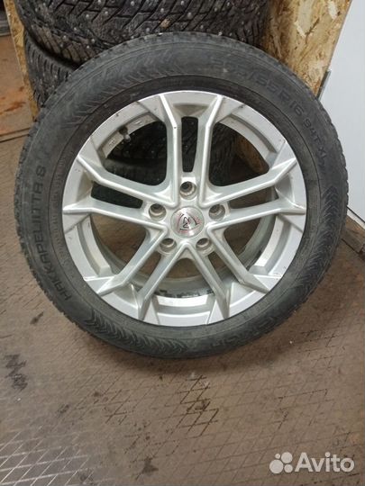 Колеса в сборе r16 зимние 5 114.3