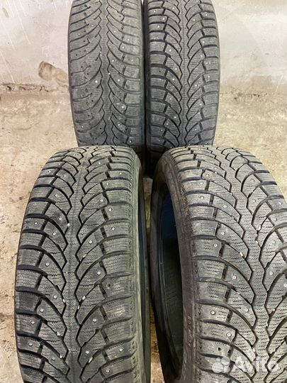Pirelli Formula Ice 215/55 R16 100B