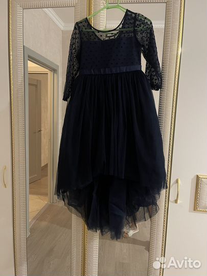 Нарядное платье для девочки 140
