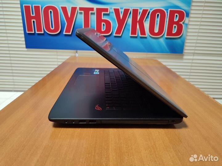 Игровой ноутбук Asus Rog / 17 дюймов / GTX