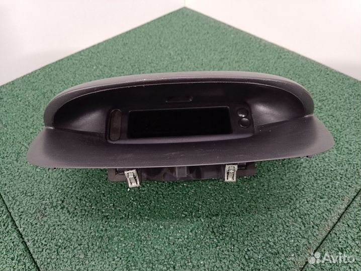 Дисплей информационный Renault Fluence