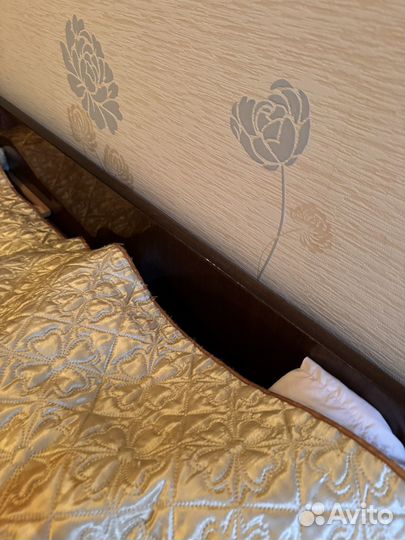 Кровать двухспальная