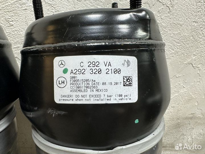 Амортизатор передний Mercedes GLE 43 AMG W166 C292