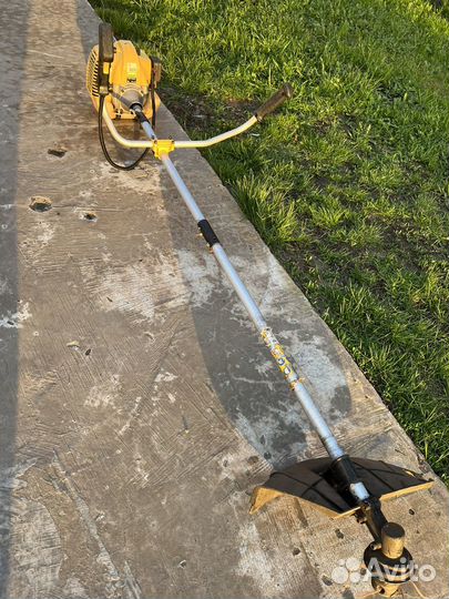 Триммер бензиновый