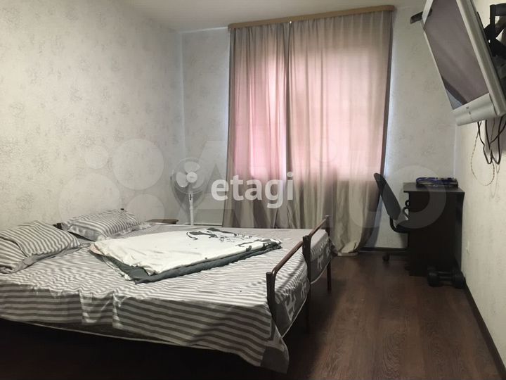 2-к. квартира, 53 м², 5/5 эт.