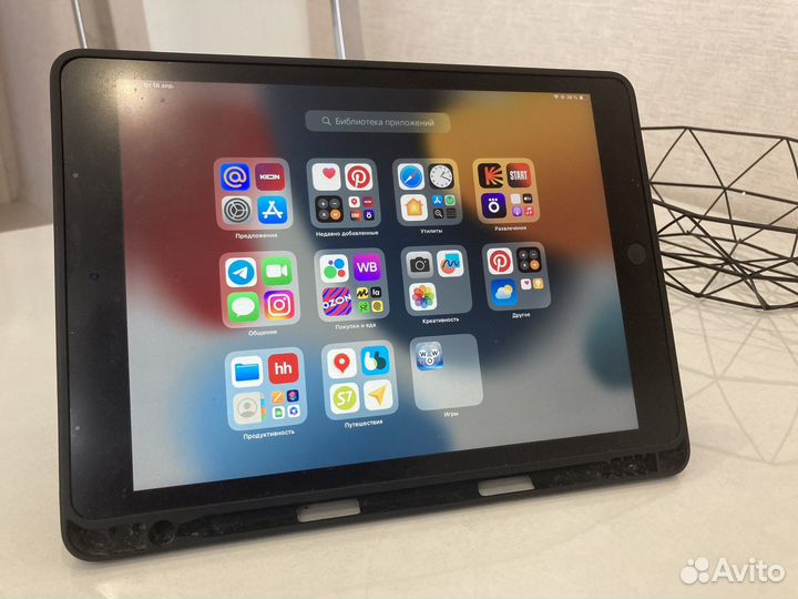 Планшет apple iPad 10.2