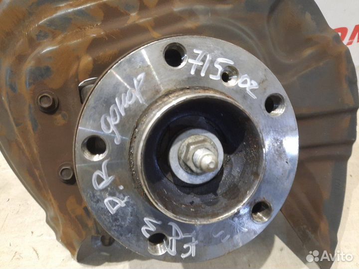 Ступица передняя правая Bmw X3 E83 N52B30AF 2007