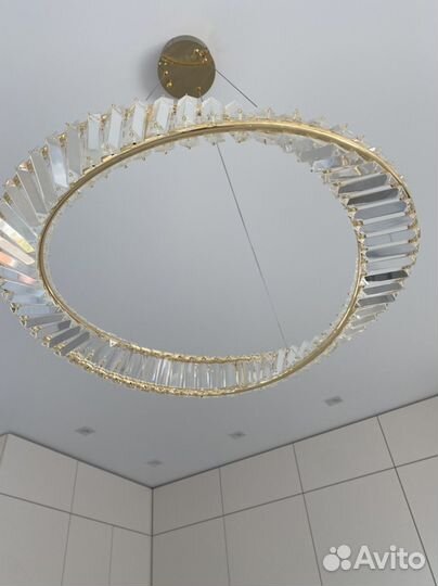 Люстра потолочная