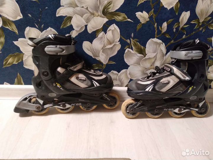 Роликовые коньки