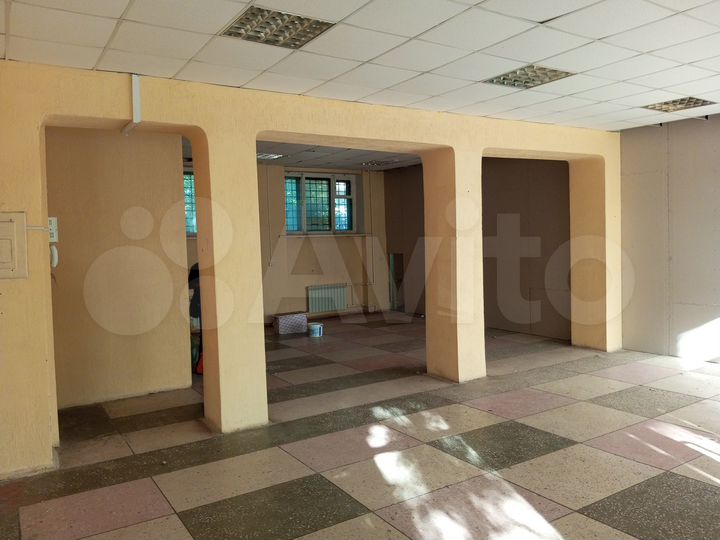 Свободного назначения, 215 м²