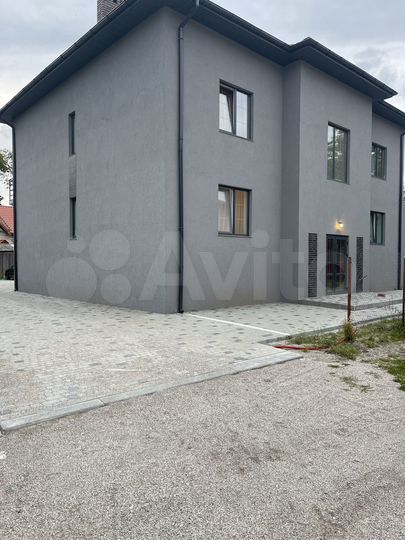 1-к. апартаменты, 40 м², 1/2 эт.