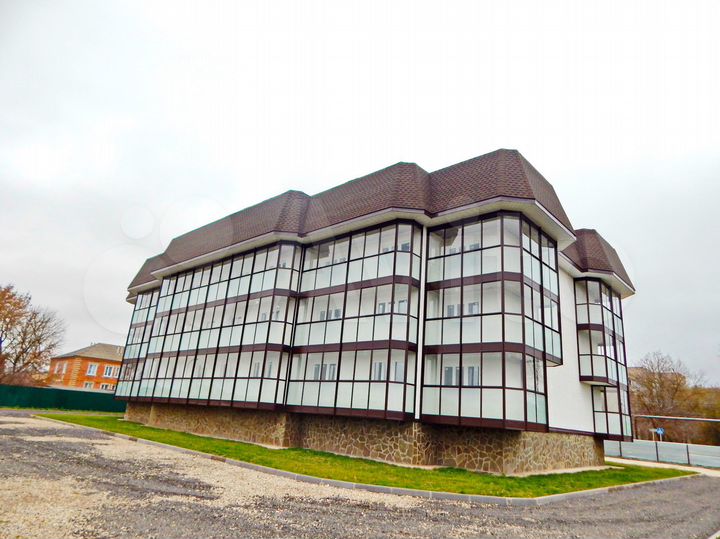 2-к. квартира, 84 м², 3/3 эт.