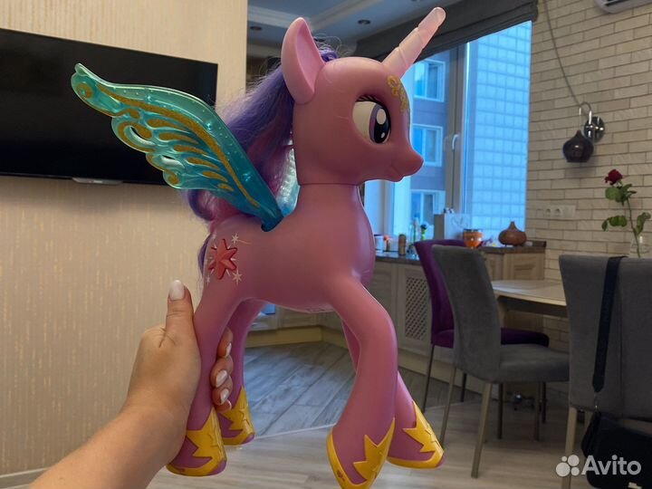 My little pony большая интерактивная пони рэйнбоу