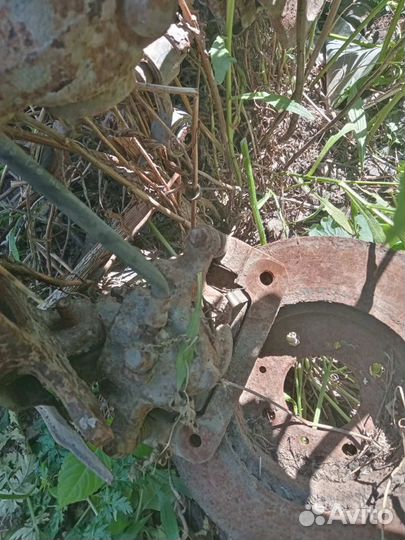 Суппорт передний Honda Concerto