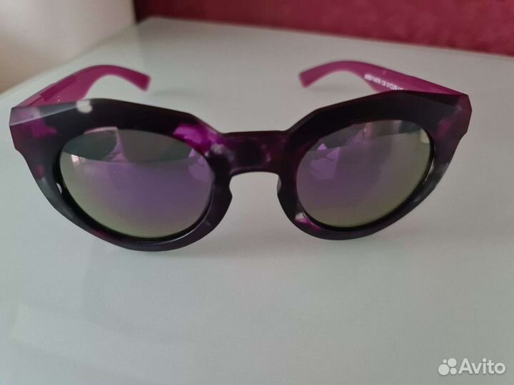 Солнцезащитные очки женские