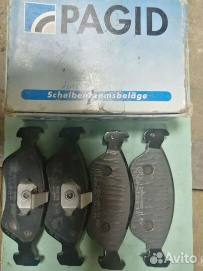 Тормозные колодки передние на Opel Т 1082