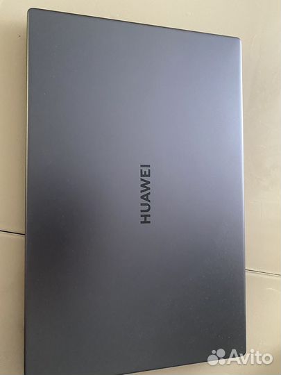 Ноутбук Huawei