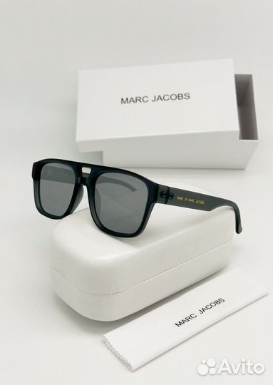 Солнцезащитные очки marc jacobs