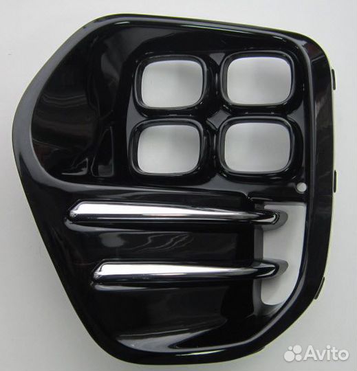 Sportage 16 Решеткабампера передняя левая с отверстиями под противотуманки, диоды (Китай)