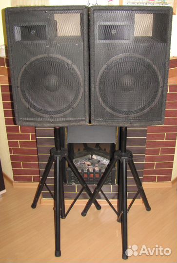 Колонки активные 1200W Park Beta 4215 2шт Треноги