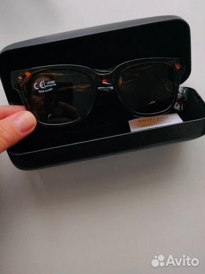 Солнцезащитные очки