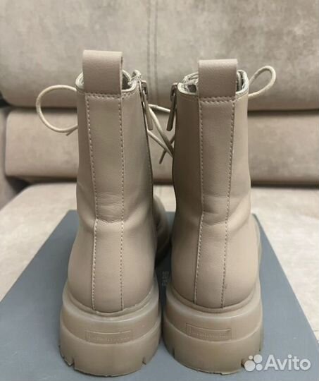 Ботинки демисезонные женские р-р 37