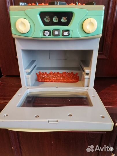 Игрушечная плита