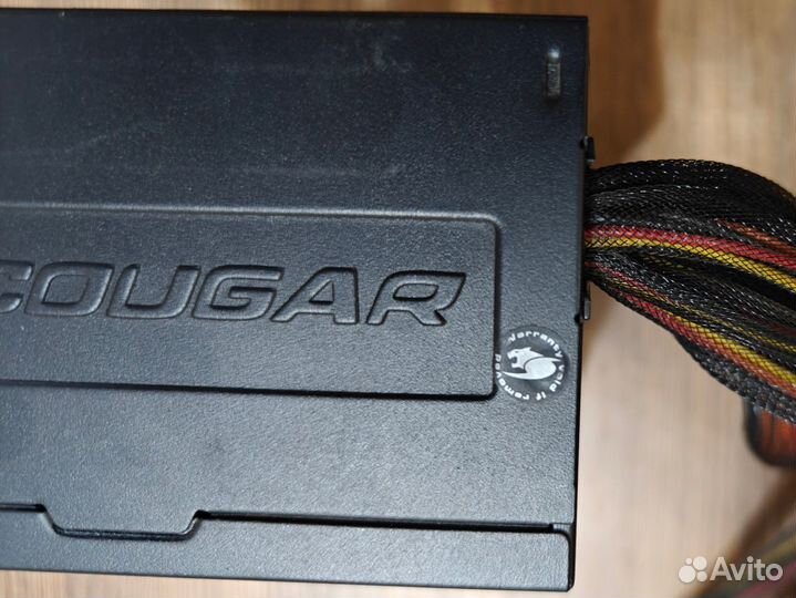 Блок питания cougar stx 700