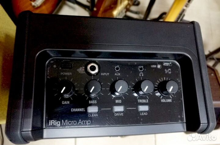 Комбоусилитель 15Вт IK Multimedia