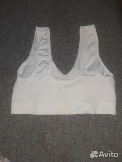 Топ S размер новый