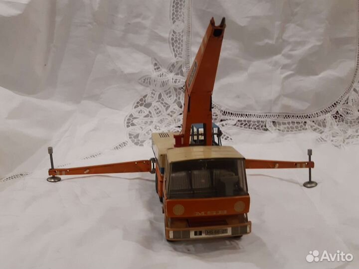 Машинка кран Varik ГДР