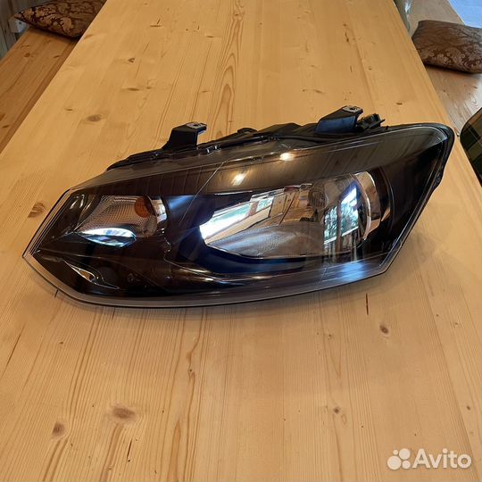 Фара левая Volkswagen Polo новая