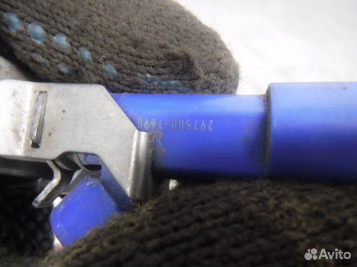 Форсунка Mazda 3 BL Z6 2011