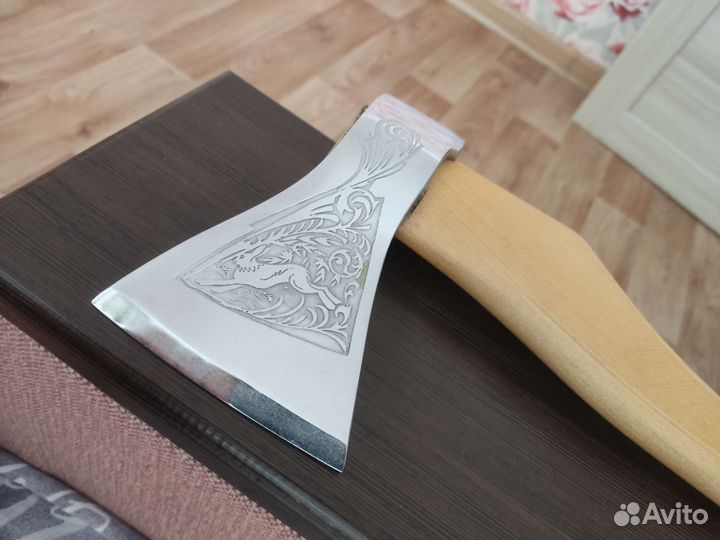 Топорик сувенирный с гравировкой