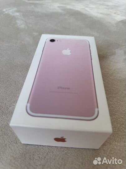 Коробка от iPhone 7 rose gold 128gb