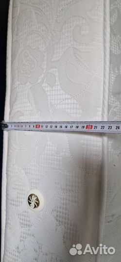 Матрас 140200