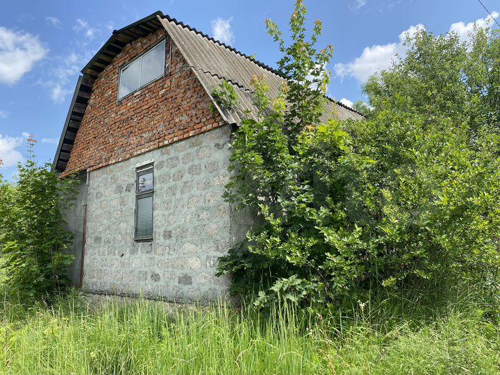 Дом 100 м² на участке 20 сот.